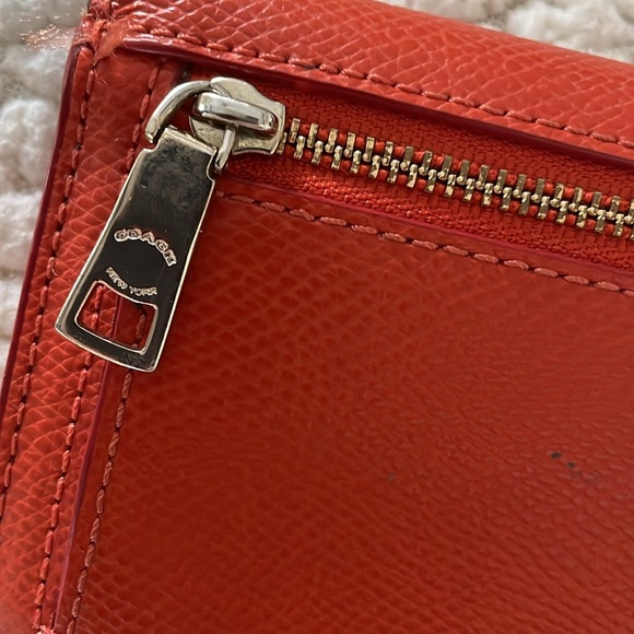 Vintage Coach New York Slim Flap Pebble Leather Wallet with Zip- 8 x 4.25-Orange - Picture 4 of 9